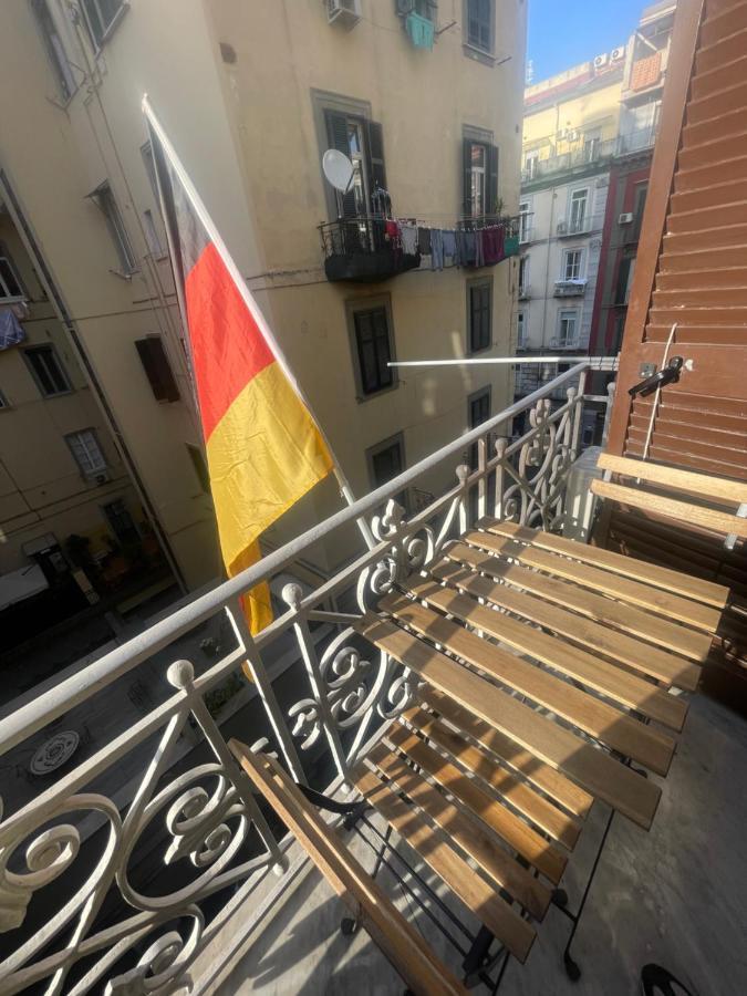 Hostel A I R H1O Neapol Zewnętrze zdjęcie