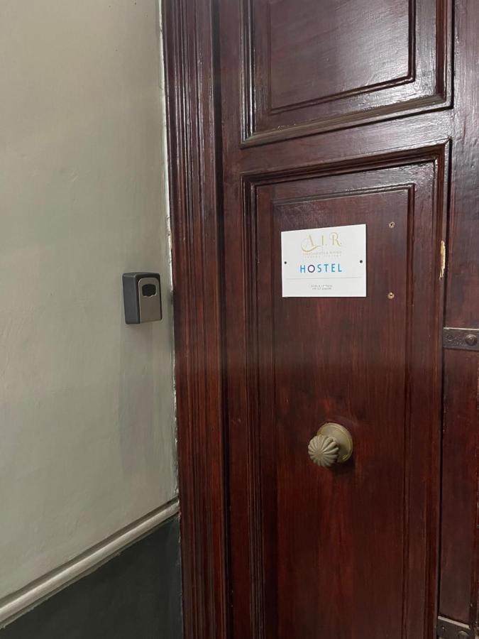 Hostel A I R H1O Neapol Zewnętrze zdjęcie