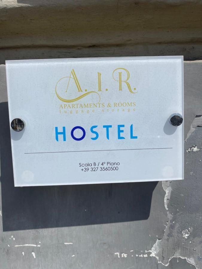 Hostel A I R H1O Neapol Zewnętrze zdjęcie